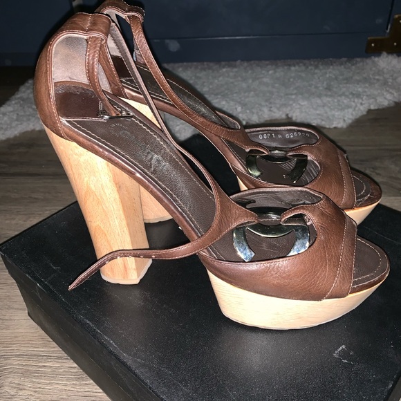 Chanel platform - Picture 5 of 6